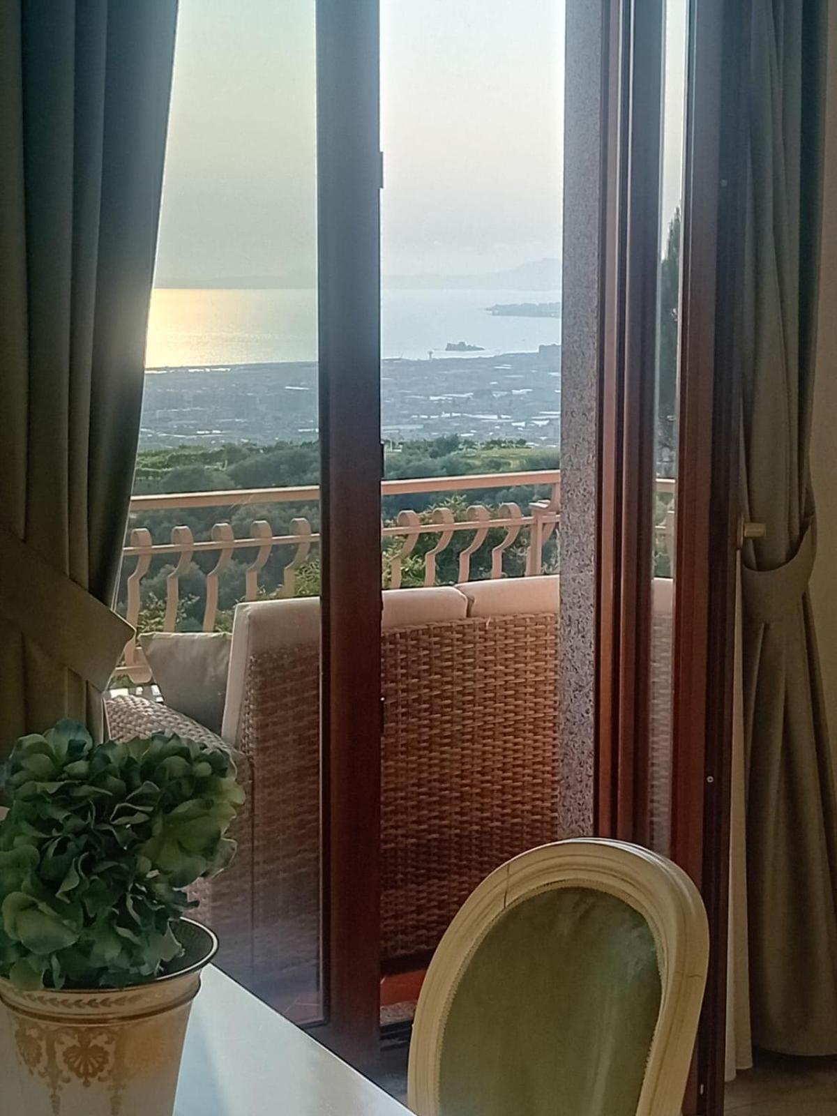 Casola di Napoli La Vigna Del Vento Bed & Breakfast エクステリア 写真